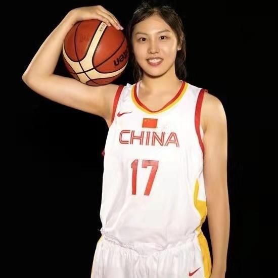 下半场补时5分钟，贝尔格莱德红星2-3曼城。